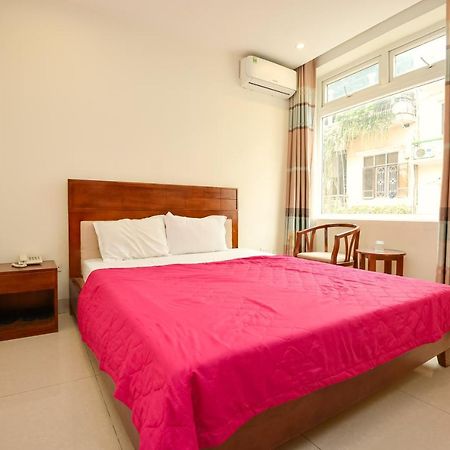 האנוי Oyo 1095 Ha Noi Vang Hotel מראה חיצוני תמונה