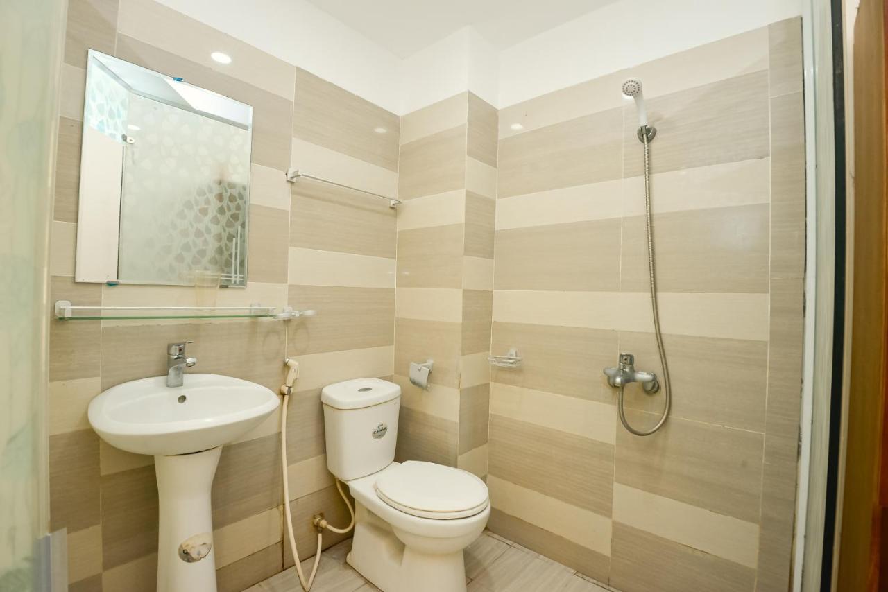 האנוי Oyo 1095 Ha Noi Vang Hotel מראה חיצוני תמונה
